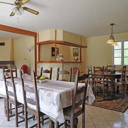 In France Near Scenic Landmarks Βίλα *