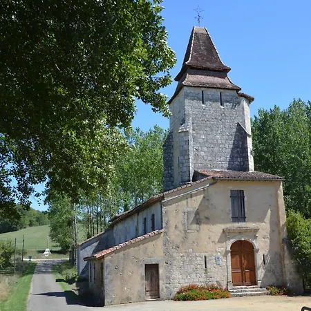 Villa In France Near Scenic Landmarks *